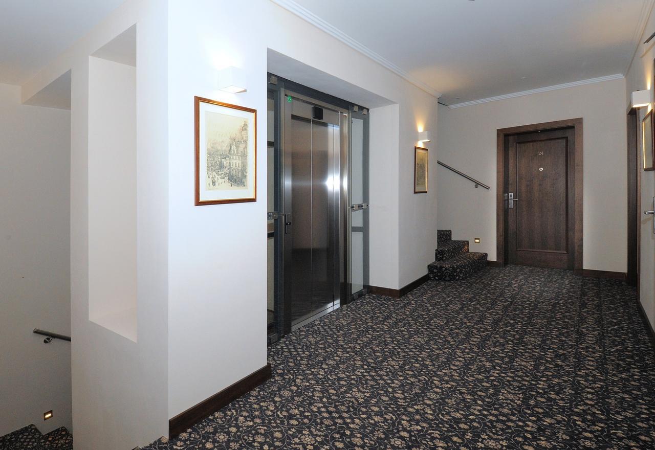 Hotel Kramer Opava Bagian luar foto